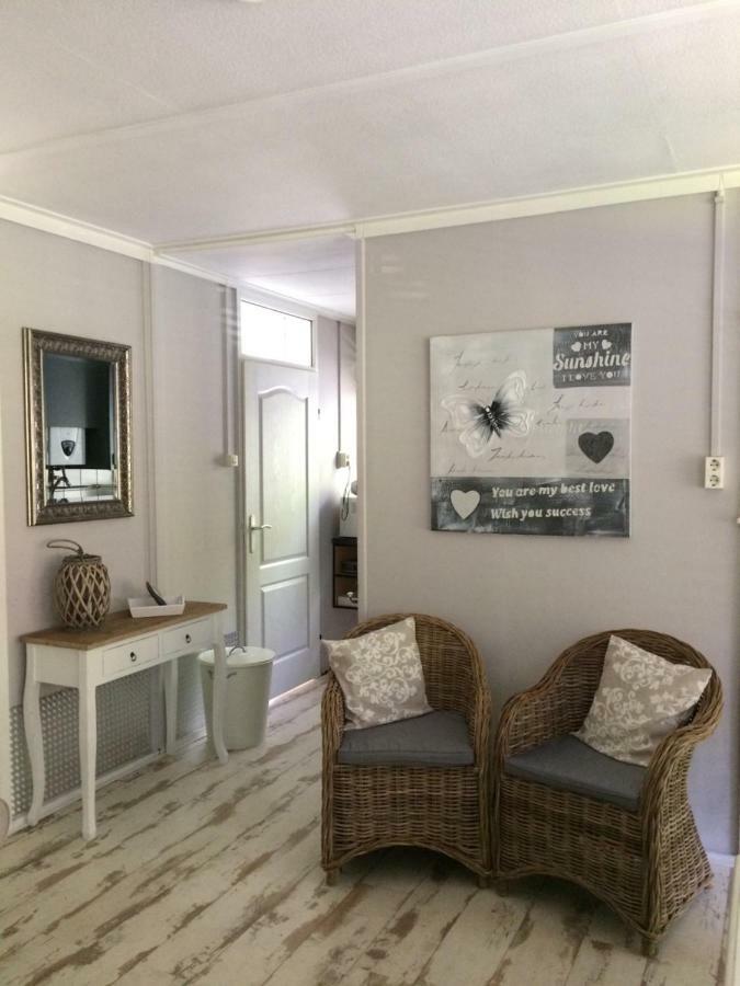 Chalet Belvedere In Lanaken Ngoại thất bức ảnh